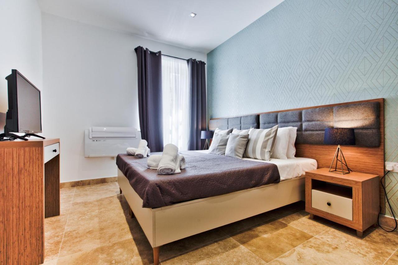 Ursula Apartments Self Catering Studios And 1-Br In Central Valletta By Tritoni Hotels Exterior photo