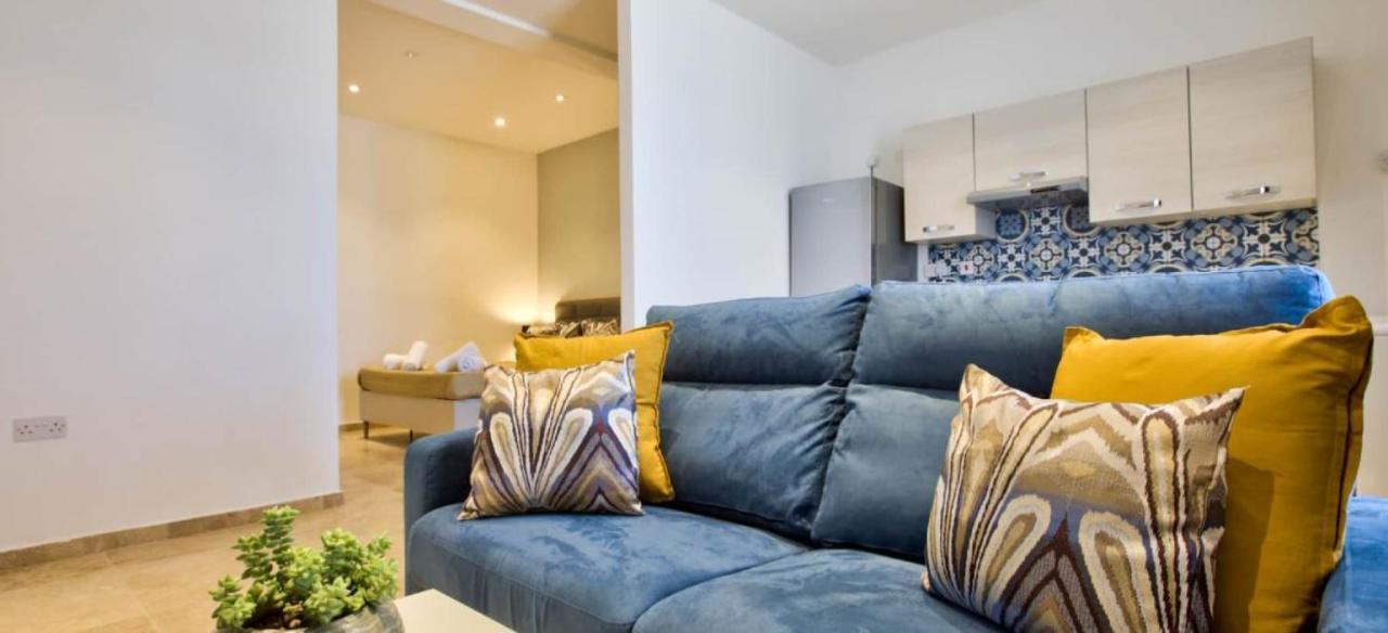 Ursula Apartments Self Catering Studios And 1-Br In Central Valletta By Tritoni Hotels Exterior photo