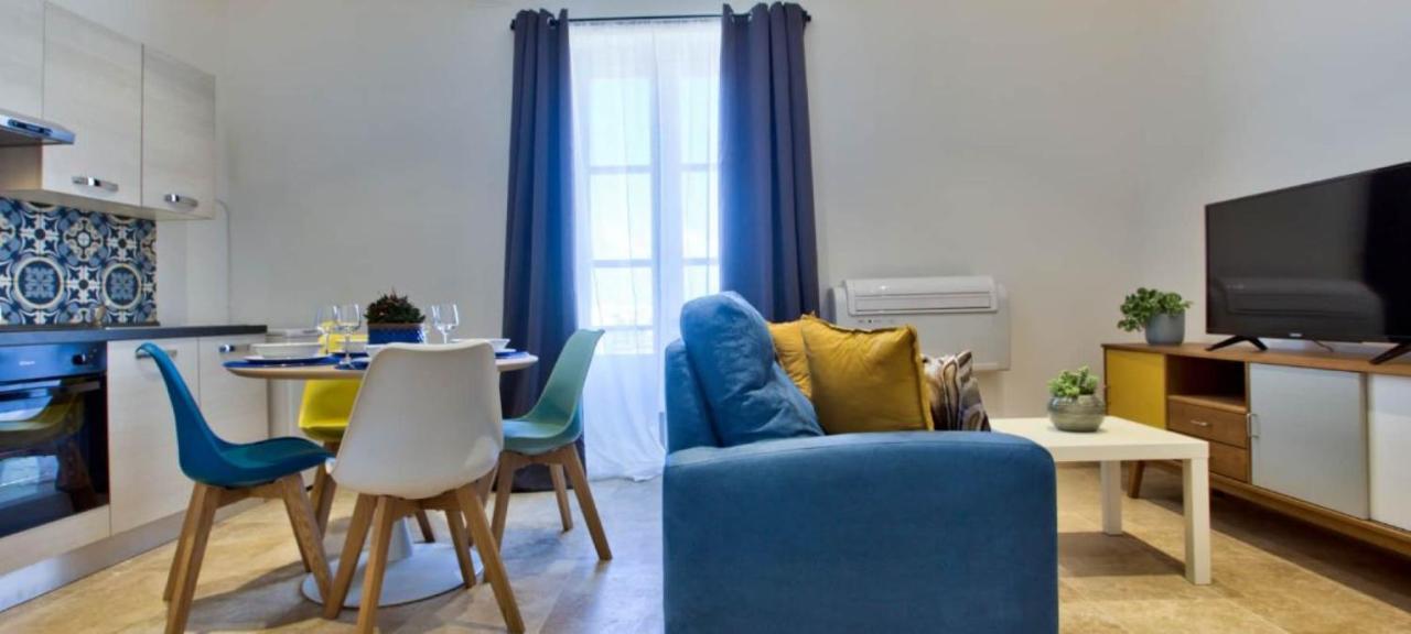 Ursula Apartments Self Catering Studios And 1-Br In Central Valletta By Tritoni Hotels Exterior photo
