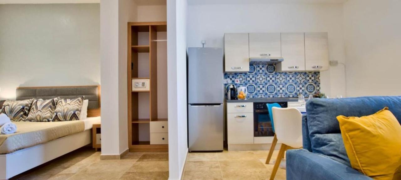 Ursula Apartments Self Catering Studios And 1-Br In Central Valletta By Tritoni Hotels Exterior photo