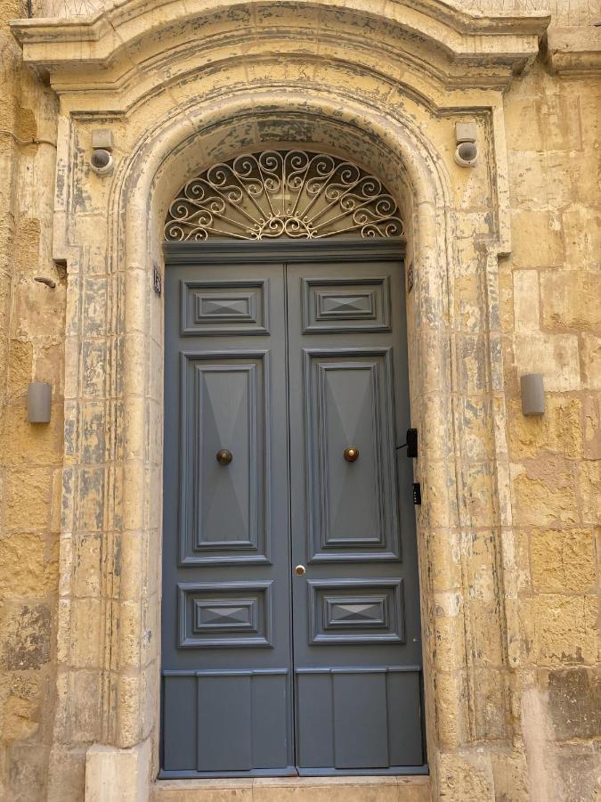 Ursula Apartments Self Catering Studios And 1-Br In Central Valletta By Tritoni Hotels Exterior photo