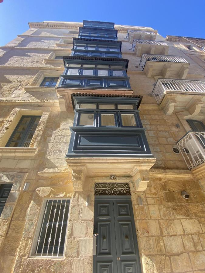 Ursula Apartments Self Catering Studios And 1-Br In Central Valletta By Tritoni Hotels Exterior photo
